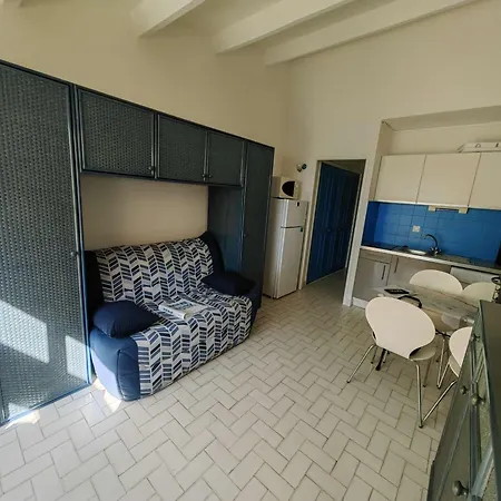 Alcove 4 Pers, Parking, Clim A 20m De La - Fr-1-607-184 Daire Agde