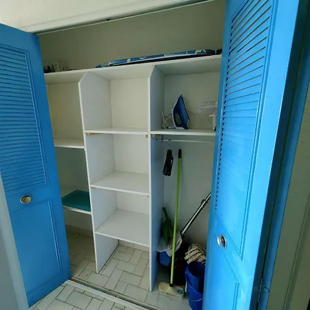 Alcove 4 Pers, Parking, Clim A 20m De La - Fr-1-607-184 * آجد