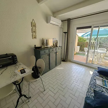 Alcove 4 Pers, Parking, Clim A 20m De La - Fr-1-607-184 * 阿格德