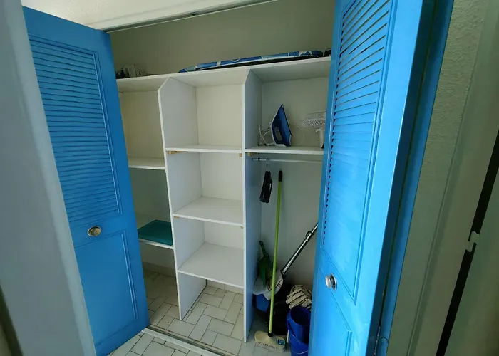 Alcove 4 Pers, Parking, Clim A 20m De La - Fr-1-607-184 * Agde